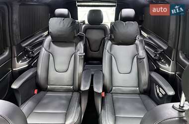Минивэн Mercedes-Benz V-Class 2020 в 