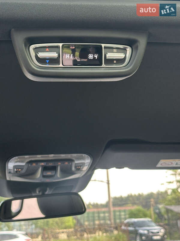 Мінівен Mercedes-Benz V-Class 2021 в Бродах