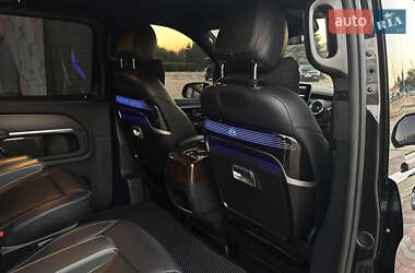 Минивэн Mercedes-Benz V-Class 2016 в 