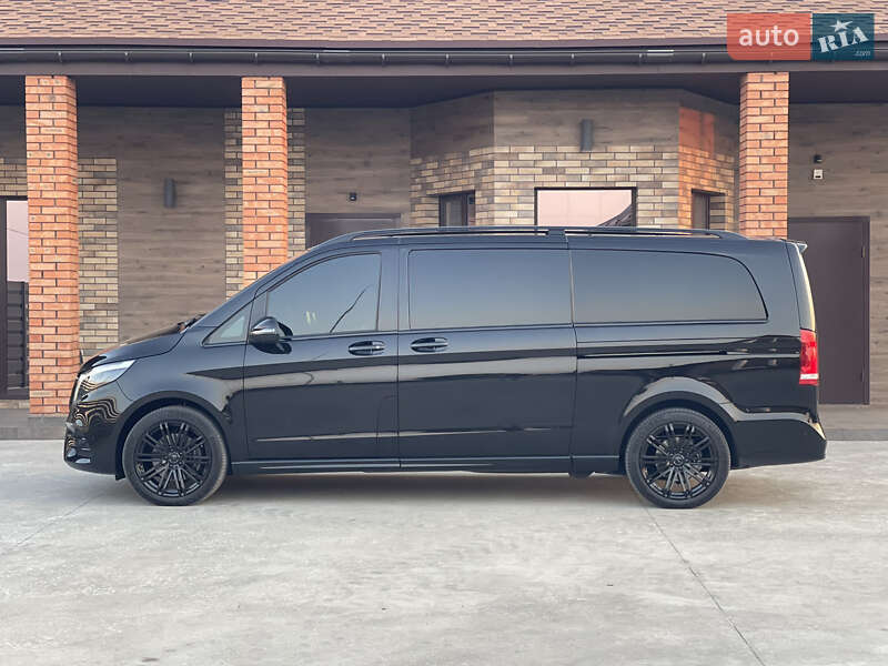 Минивэн Mercedes-Benz V-Class 2022 в Днепре