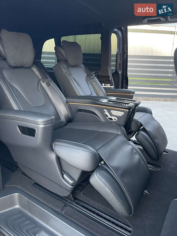 Минивэн Mercedes-Benz V-Class 2022 в Днепре
