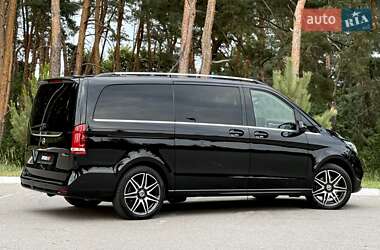 Мінівен Mercedes-Benz V-Class 2022 в 
