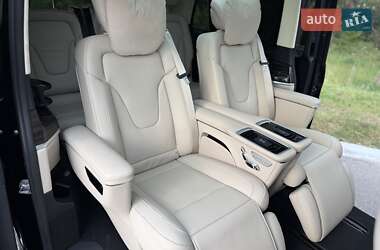 Мінівен Mercedes-Benz V-Class 2022 в 