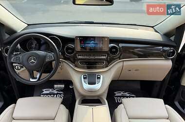 Мінівен Mercedes-Benz V-Class 2022 в 