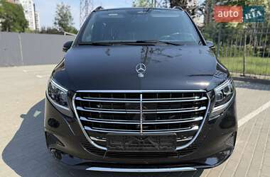 Минивэн Mercedes-Benz V-Class 2025 в Киеве
