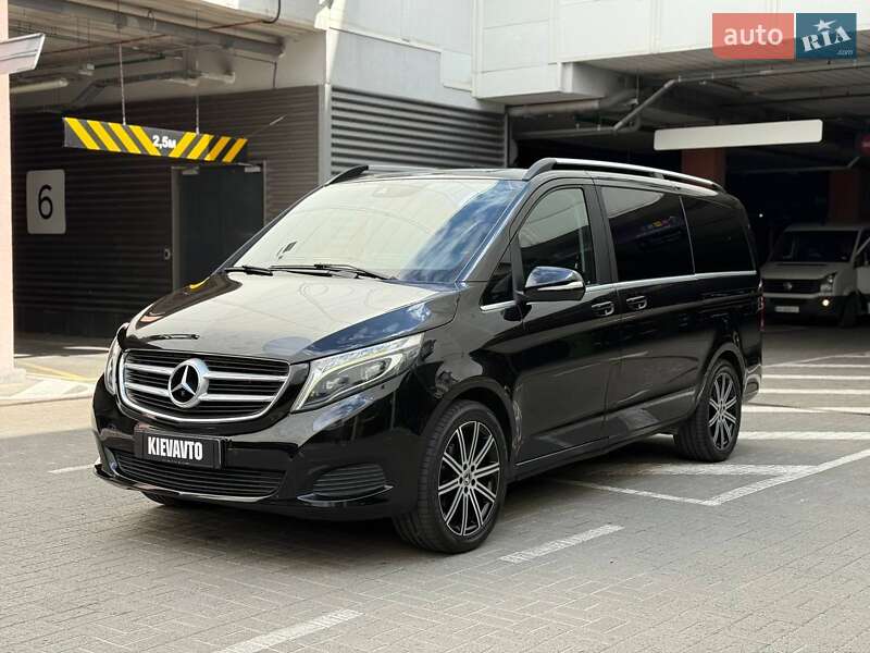 Мінівен Mercedes-Benz V-Class 2014 в 