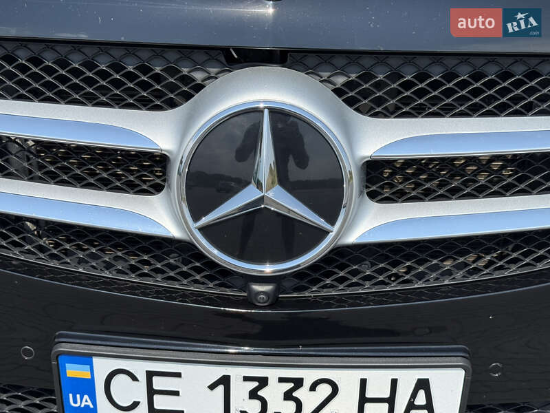Минивэн Mercedes-Benz V-Class 2022 в Черновцах