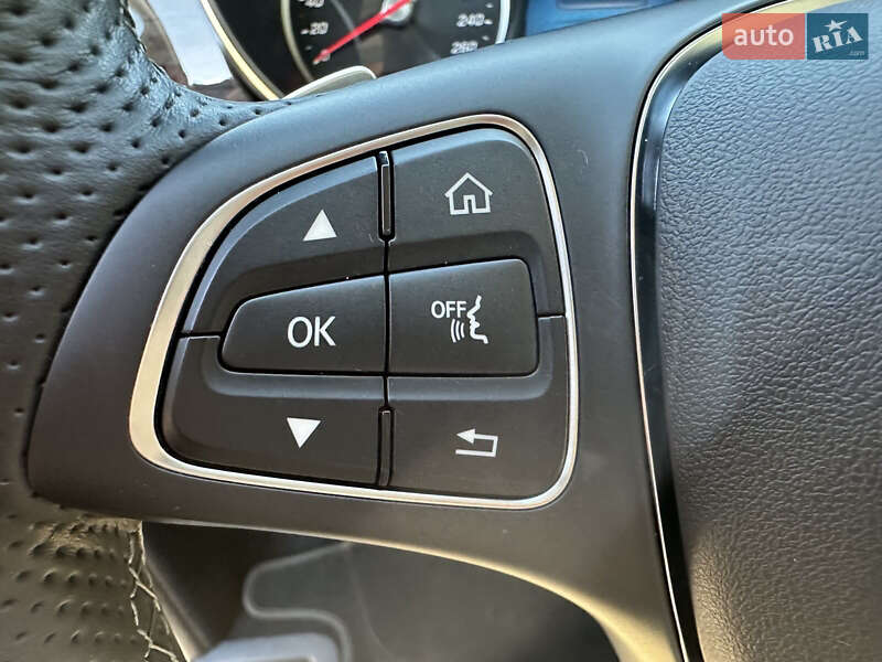 Мінівен Mercedes-Benz V-Class 2023 в Києві