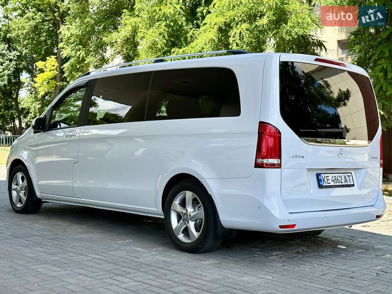 Минивэн Mercedes-Benz V-Class 2016 в Днепре
