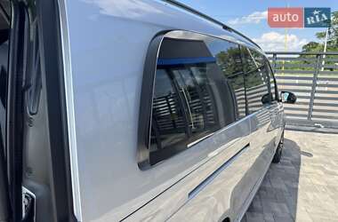 Минивэн Mercedes-Benz V-Class 2022 в 