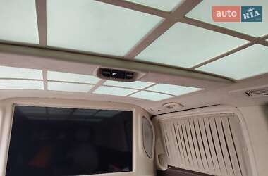 Мінівен Mercedes-Benz V-Class 2021 в  фото 11 Мінівен Mercedes-Benz V-Class 2021 в