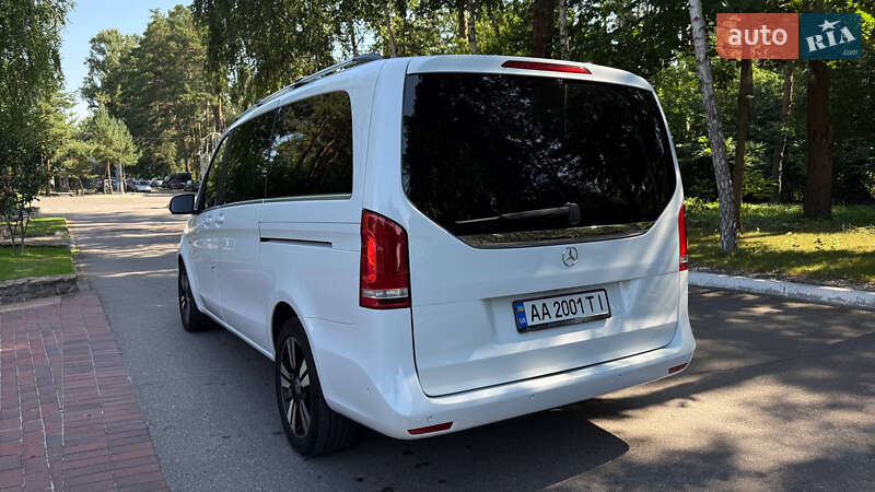 Мінівен Mercedes-Benz V-Class 2016 в Києві