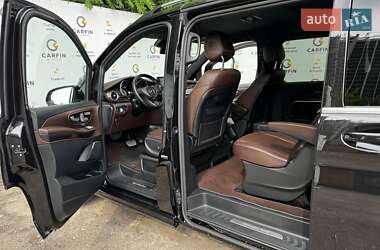 Минивэн Mercedes-Benz V-Class 2018 в 