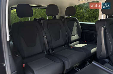 Минивэн Mercedes-Benz V-Class 2017 в 