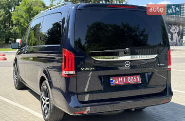 Минивэн Mercedes-Benz V-Class 2017 в 
