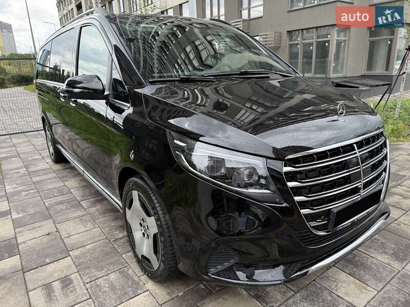 Мінівен Mercedes-Benz V-Class 2025 в Києві