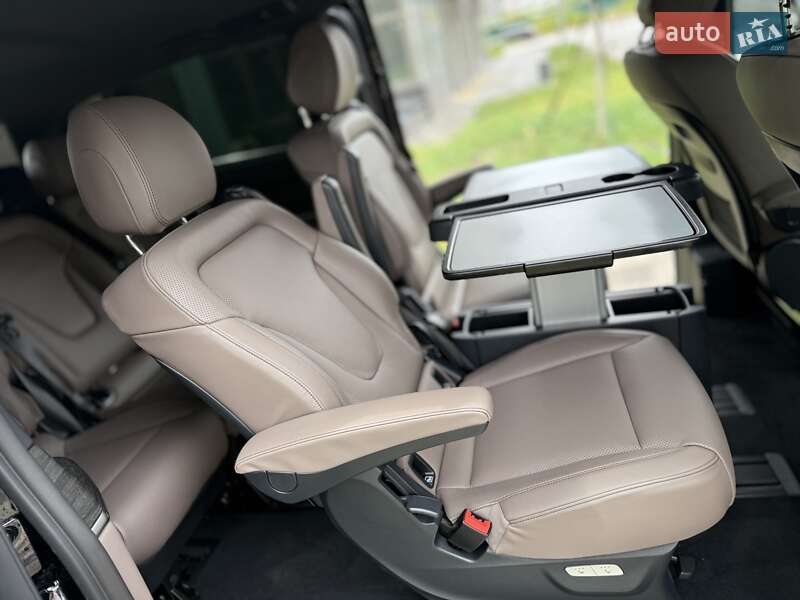 Мінівен Mercedes-Benz V-Class 2025 в Києві