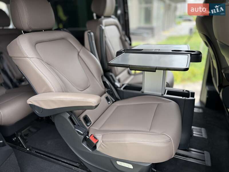 Мінівен Mercedes-Benz V-Class 2025 в Києві