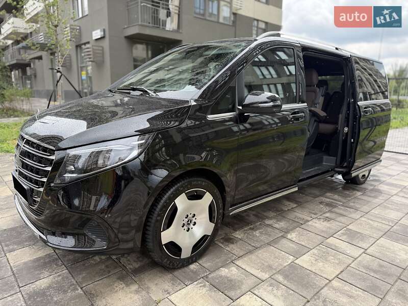 Мінівен Mercedes-Benz V-Class 2025 в Києві