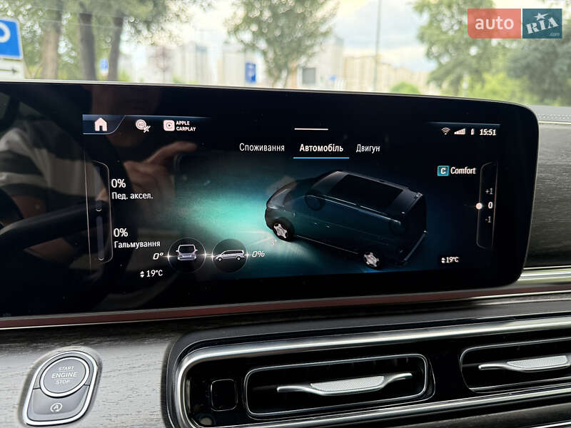 Минивэн Mercedes-Benz V-Class 2025 в Киеве