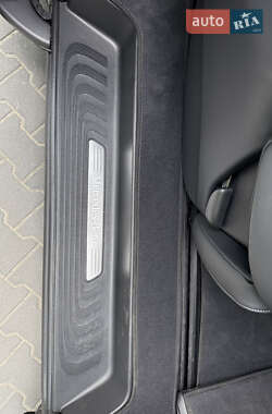 Минивэн Mercedes-Benz V-Class 2025 в Киеве
