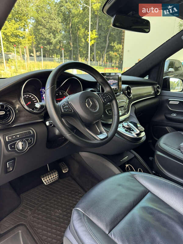 Минивэн Mercedes-Benz V-Class 2019 в Днепре
