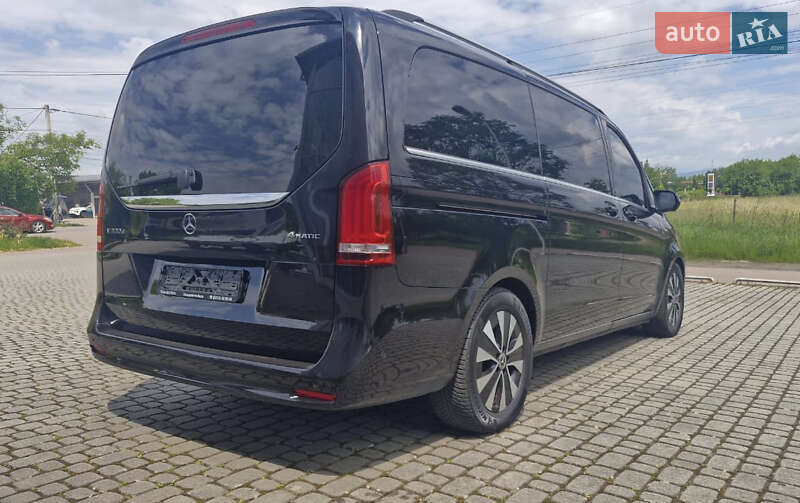 Минивэн Mercedes-Benz V-Class 2021 в Киеве
