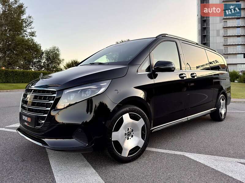 Минивэн Mercedes-Benz V-Class 2024 в Киеве