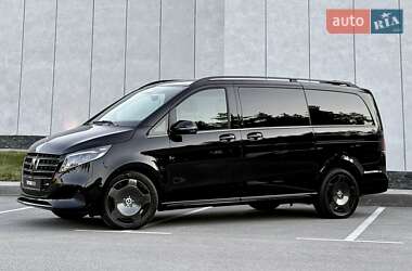 Минивэн Mercedes-Benz V-Class 2025 в 