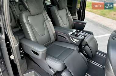 Минивэн Mercedes-Benz V-Class 2025 в 