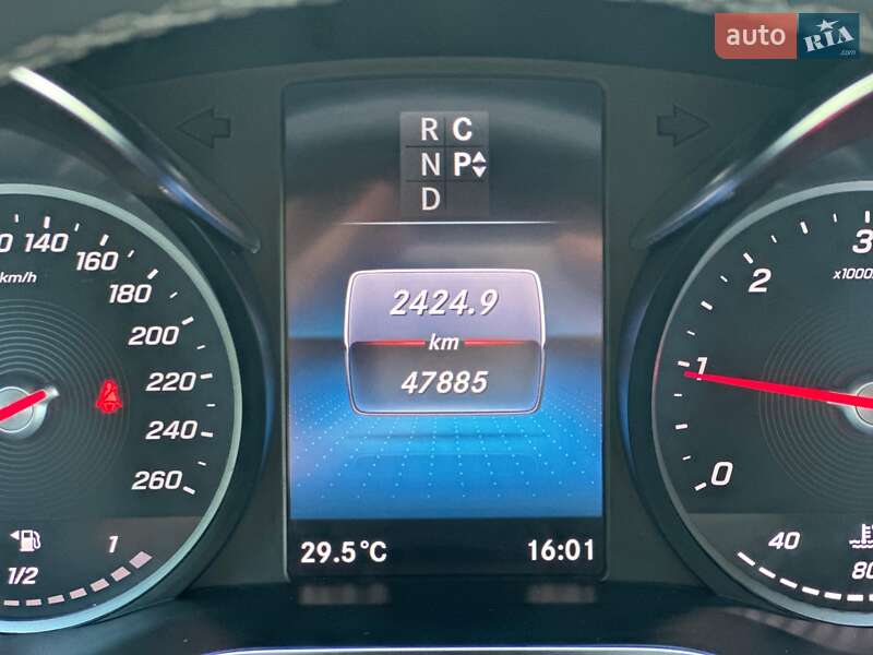 Минивэн Mercedes-Benz V-Class 2023 в Киеве фото 24 Минивэн Mercedes-Benz V-Class 2023 в Киеве