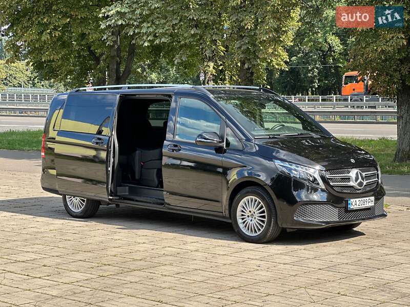 Минивэн Mercedes-Benz V-Class 2023 в Киеве фото 2 Минивэн Mercedes-Benz V-Class 2023 в Киеве
