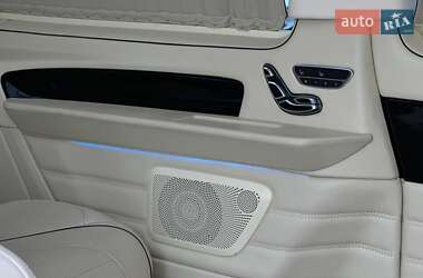 Минивэн Mercedes-Benz V-Class 2018 в 