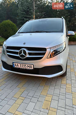 Мінівен Mercedes-Benz V-Class 2020 в Києві