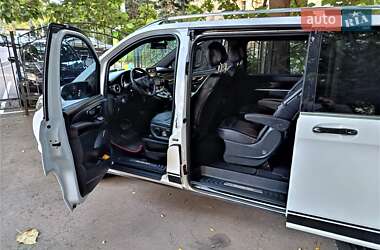 Минивэн Mercedes-Benz V-Class 2015 в 