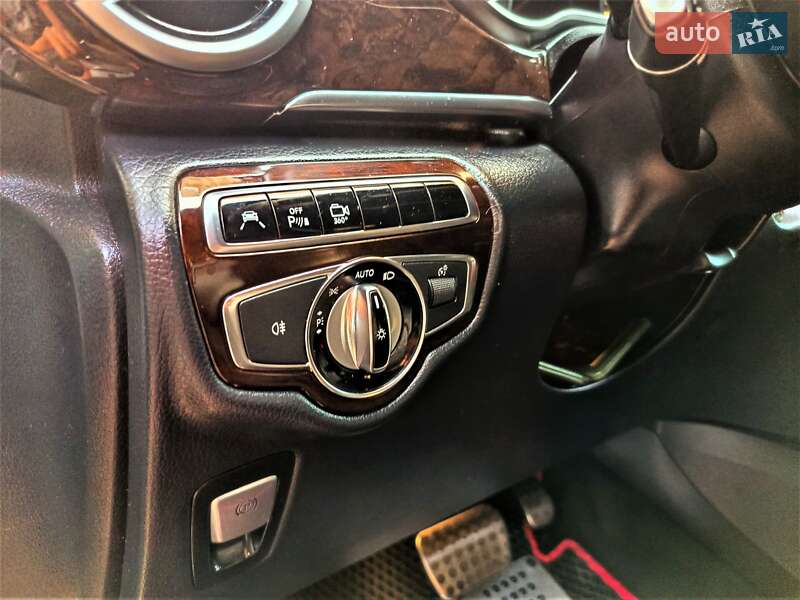 Мінівен Mercedes-Benz V-Class 2015 в Одесі