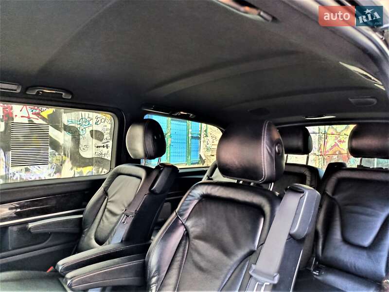 Мінівен Mercedes-Benz V-Class 2015 в Одесі