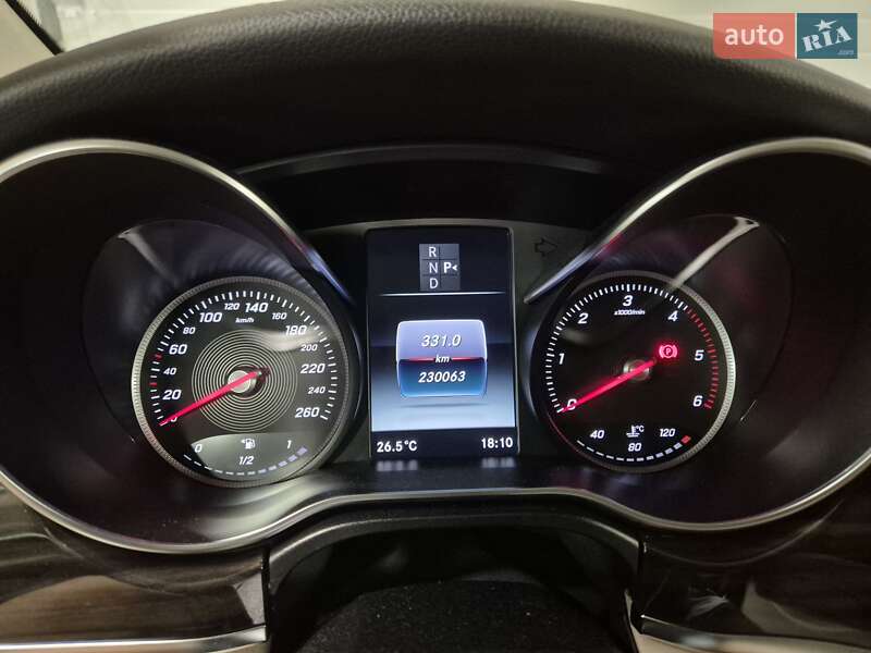 Минивэн Mercedes-Benz V-Class 2017 в Киеве