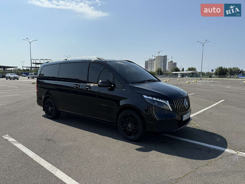 Mercedes-Benz V-Class 2023