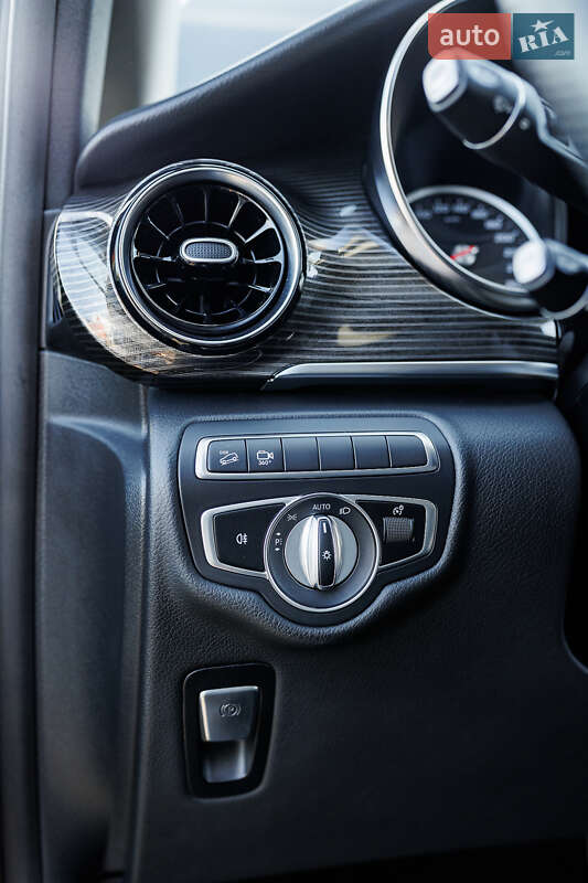 Минивэн Mercedes-Benz V-Class 2020 в Полтаве