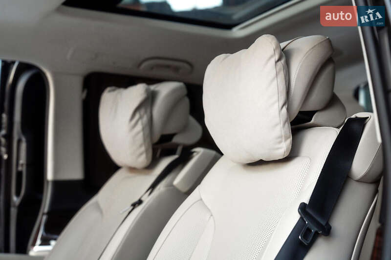 Мінівен Mercedes-Benz V-Class 2020 в Києві