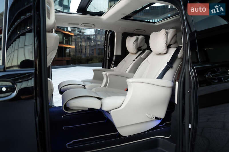 Мінівен Mercedes-Benz V-Class 2020 в Києві
