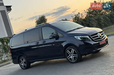 Минивэн Mercedes-Benz V-Class 2017 в 