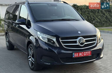 Минивэн Mercedes-Benz V-Class 2017 в 