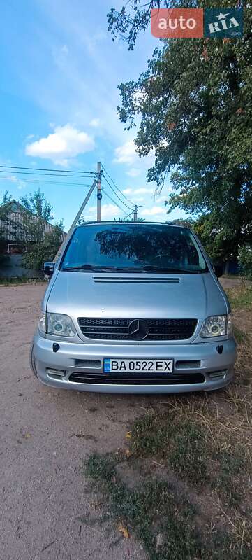 Mercedes-Benz V-Class 2000
