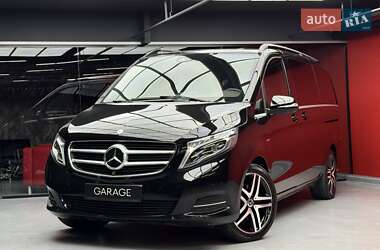 Минивэн Mercedes-Benz V-Class 2015 в Киеве