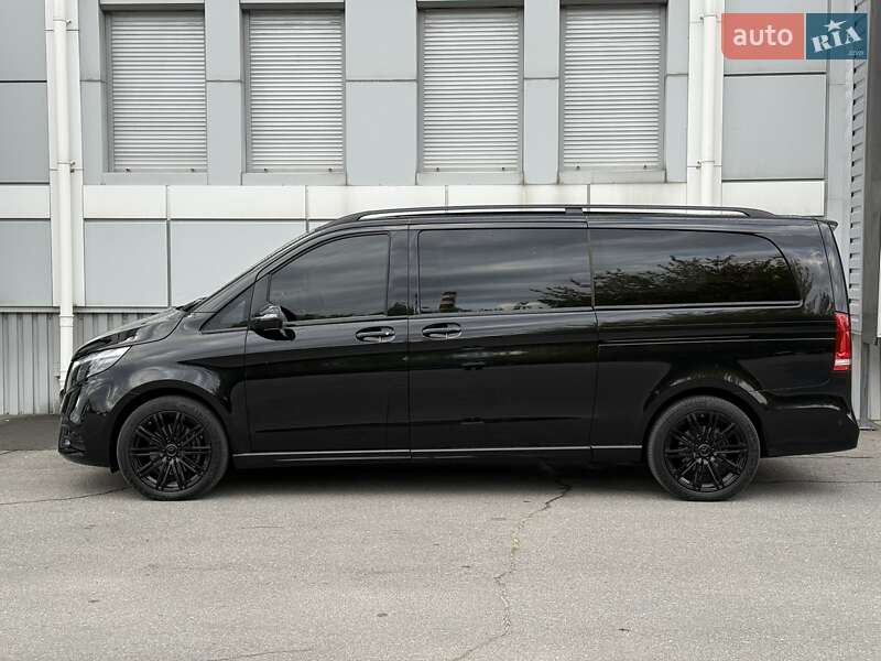 Минивэн Mercedes-Benz V-Class 2022 в Днепре фото 3 Минивэн Mercedes-Benz V-Class 2022 в Днепре