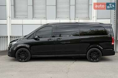 Минивэн Mercedes-Benz V-Class 2022 в  фото 3 Минивэн Mercedes-Benz V-Class 2022 в