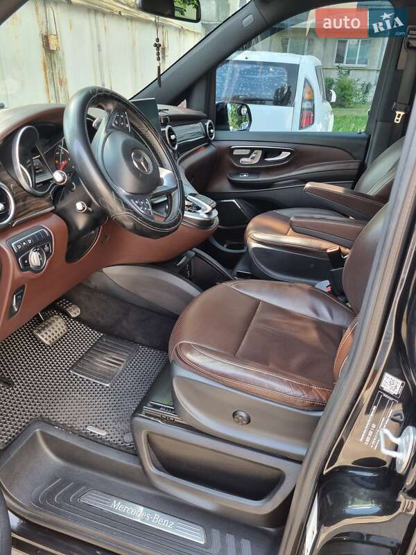 Мінівен Mercedes-Benz V-Class 2018 в Києві