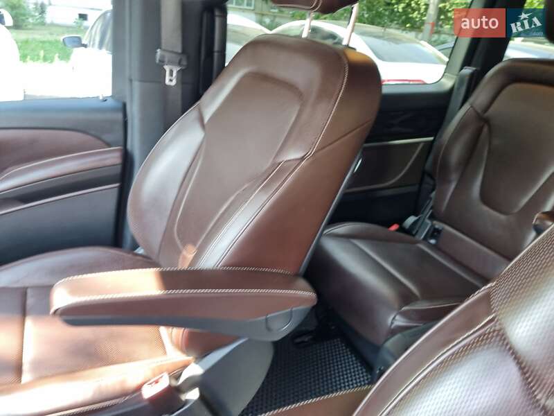 Мінівен Mercedes-Benz V-Class 2018 в Києві